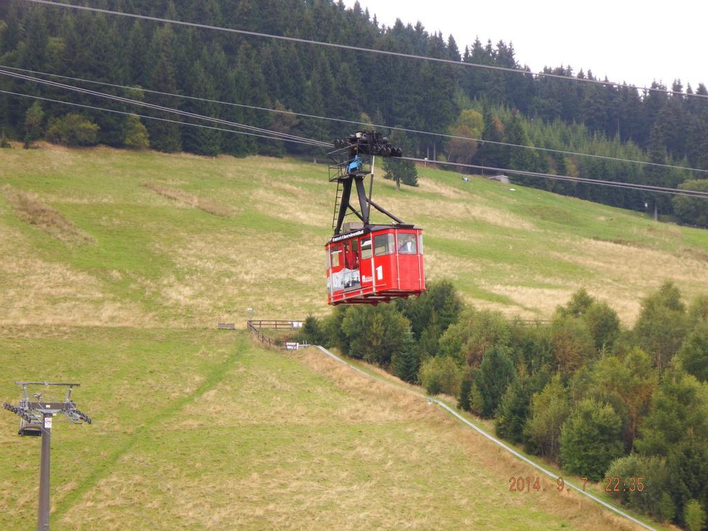 Ferienvermietung Engelstaedter Oberwiesenthal Pokoj fotografie